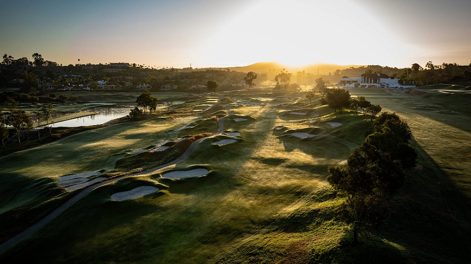 For his renovation of The Farms, Liddy was instructed to ensure the course remains a challenge while playable and enjoyable for the average member.  Pictured, the eighteenth (Photo: Dave Evenson)