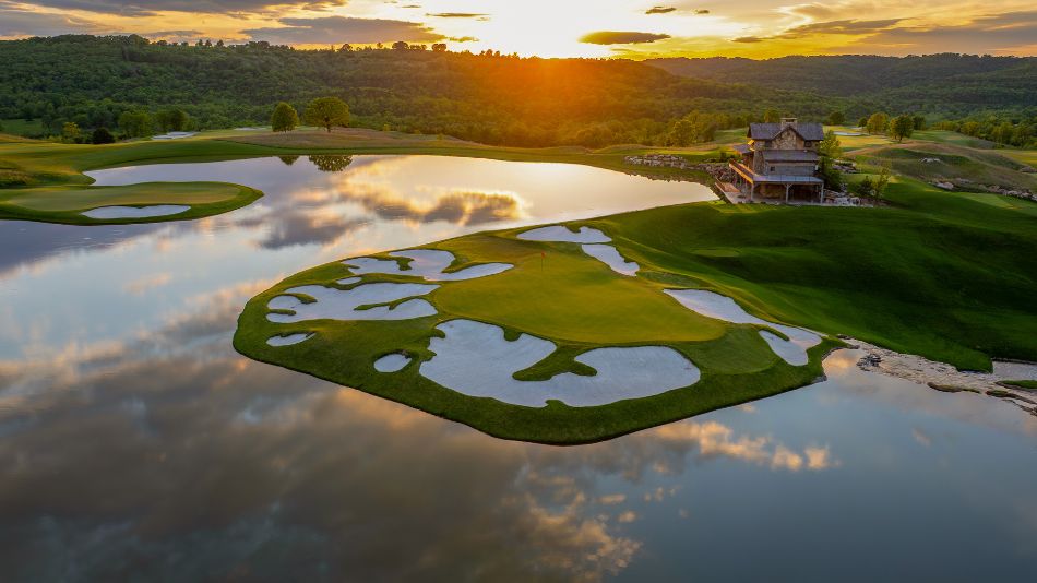 Cliffhangers waterfall golf course Big Cedar Lodge
