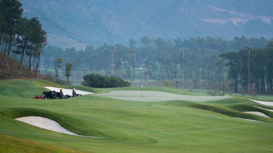 PGA Silk Path Golf Course Nick Faldo Design